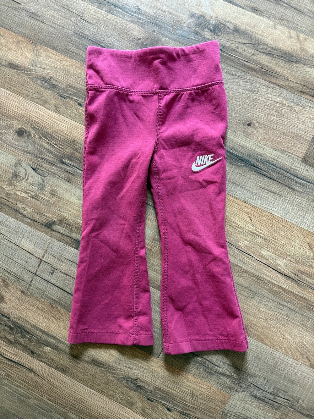Nike Girls Raspberry Pink Active Flate Leggings with White Logo